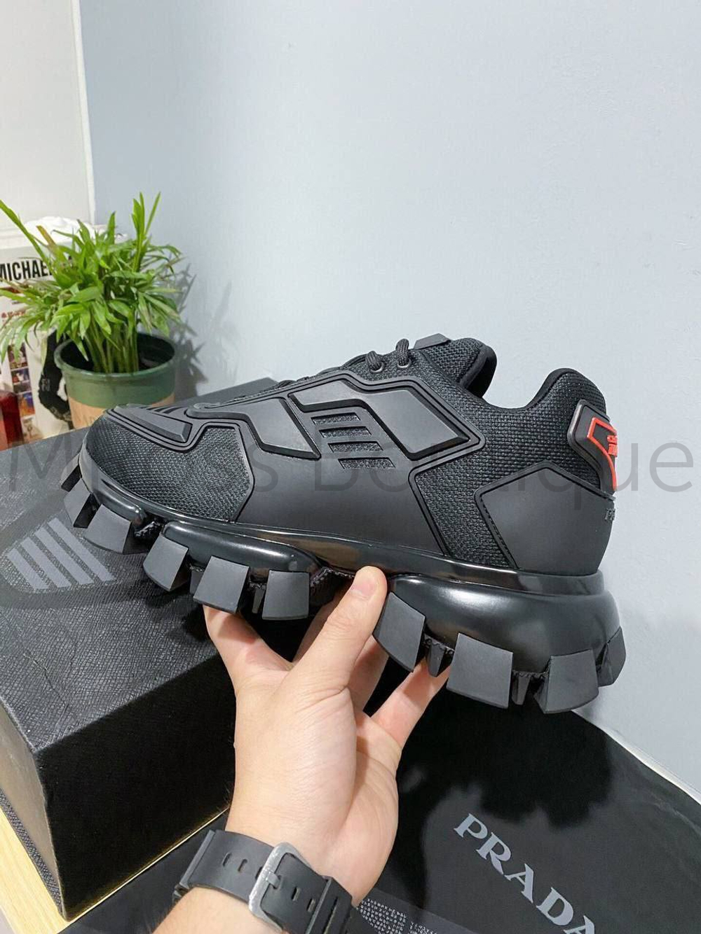 Женские кроссовки Prada Cloudbust Thunder черного цвета на высокой подошве