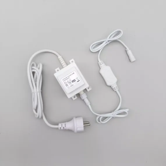 Трансформатор 60W с выпрямителем 24В., до 1000 LED, провод белый Каучук, IP65, LTC (PTR60-3A-W)