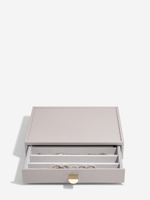Органайзер для украшений и часов со стеклянной крышкой Stackers Classic Jewellery Box, 4 секции - White Pebble (White Pebble / серый / White Pebble / 500)