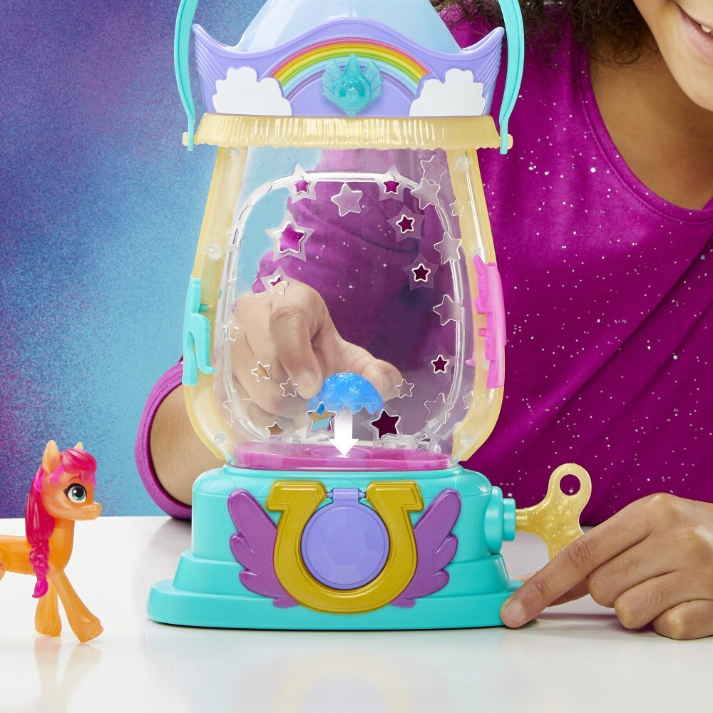 My Little Pony - Волшебный Фонарь Пони Санни СтарСкаут / артикул   F3329  / GTIN 5010993956807