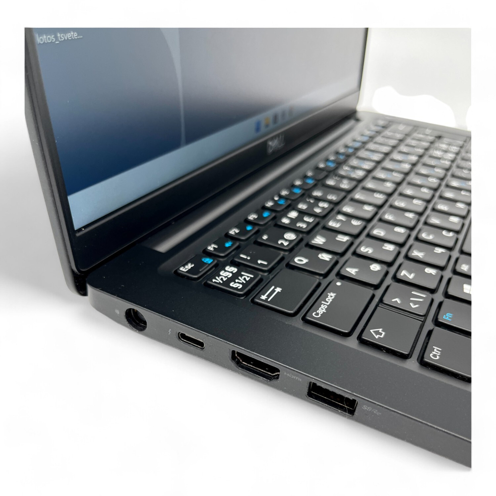 Latitude 7380