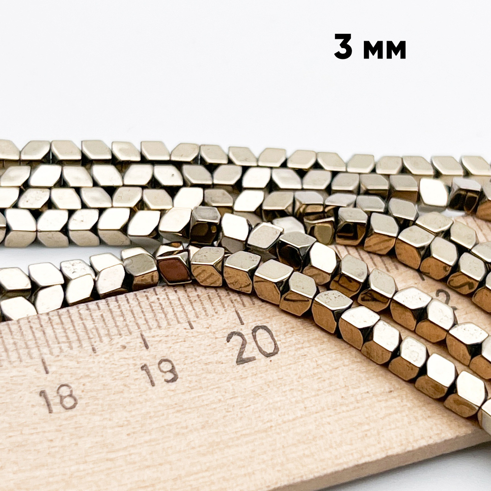 Гематит Стрелка бусины (имитация), цвет золотистый, размер около 3 мм, цена за отрезок 19 см (1/2 нити)