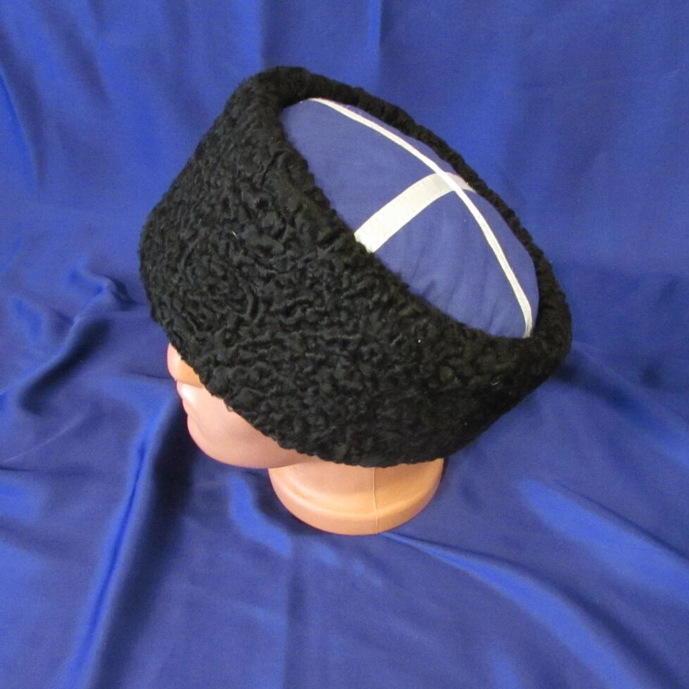 Кубанка каракуль натуральный черный, верх синий