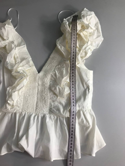 Топ H&M красивый, маркировка 38, визуально на 44 размер