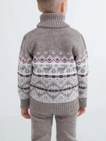 Свитер вязаный с горлом