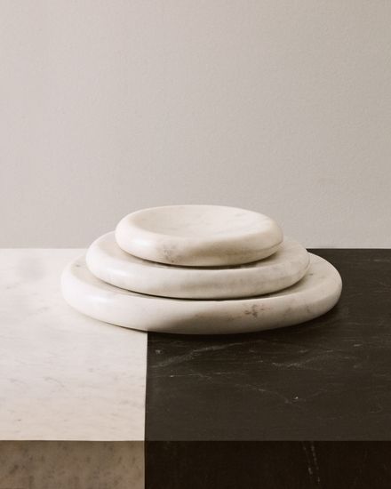 Поднос Obena из белого мрамора Ø 25 см