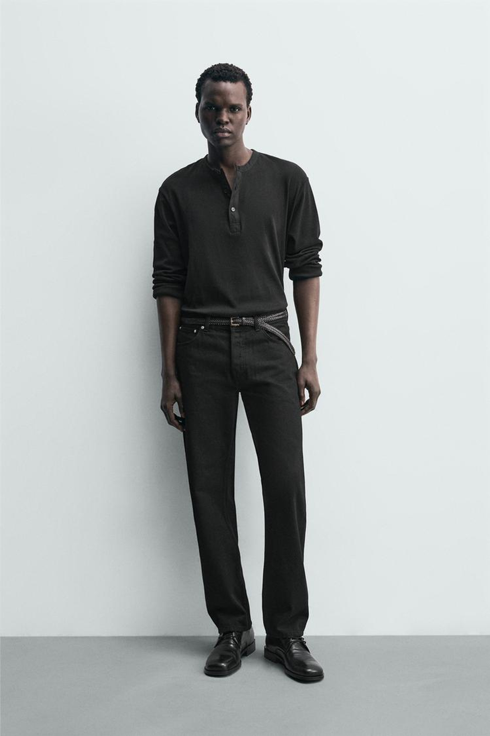 ZARA ДЖИНСЫ STRAIGHT FIT, ЧЕРНЫЙ