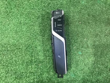 Блок управления центр. консоли BMW 5er G30 (17-23)