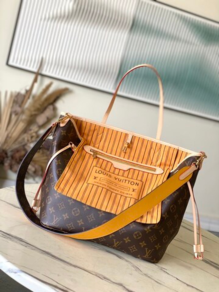 Louis Vuitton Neverfull Inside Out MM