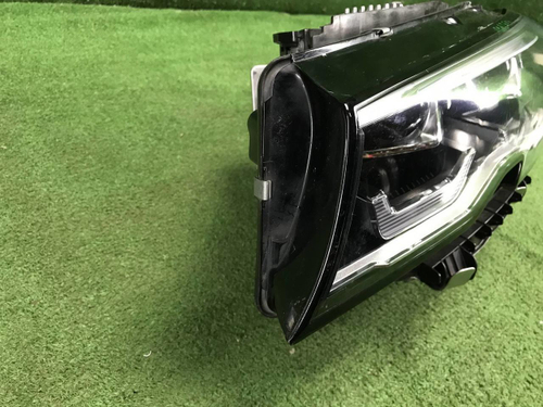 Фара левая BMW 3er G20 (2018-2022) LED (В сборе)
