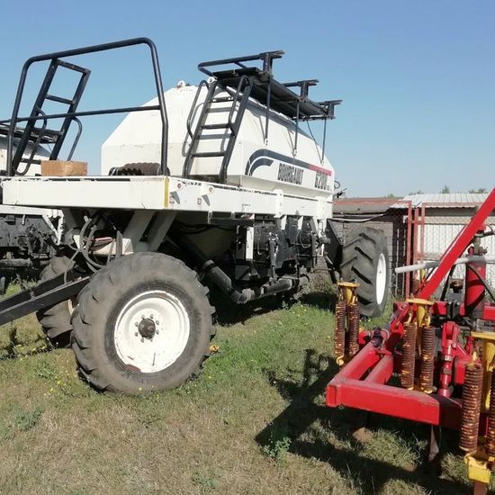 BOURGAULT запчасти, цилиндр гидравлический, комплект двигателя, корпус форсунки