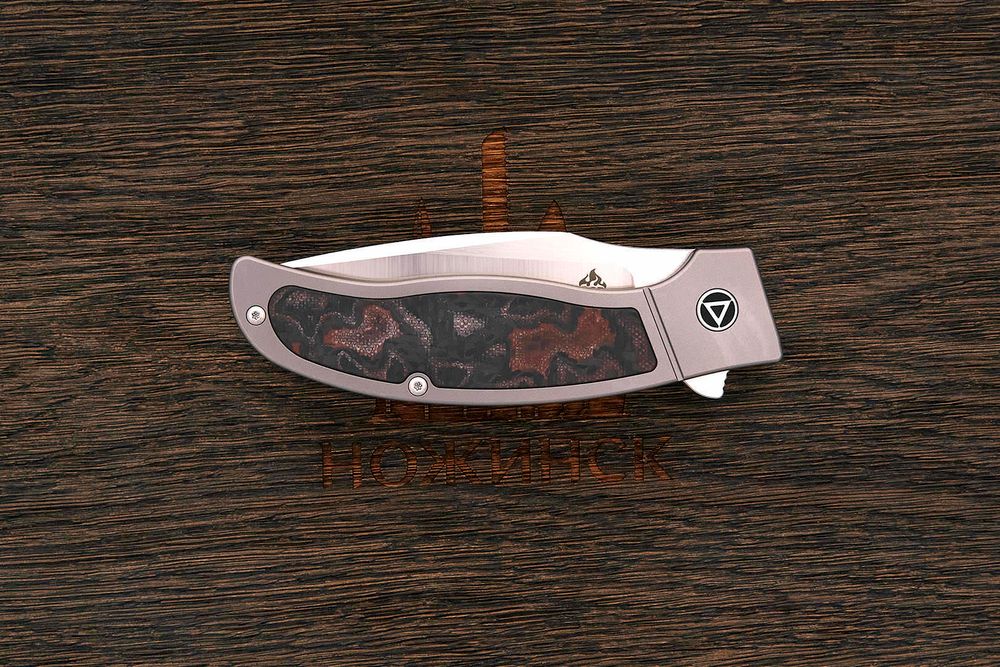 Нож складной QSP Legatus, клинок 89мм, сталь M390, рукоять карбон/титан