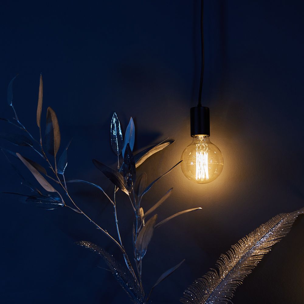 IL-V-G95-60-GOLDEN-E27 VW01 Лампа накаливания Vintage. Форма шар. Форма нити VW. Картон. ТМ Uniel