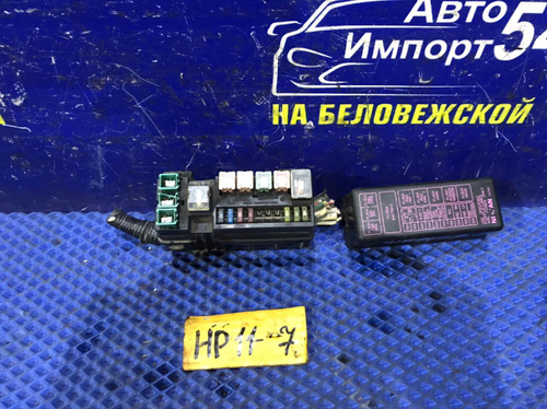 Блок предохранителей подкапотный NISSAN PRIMERA 1998