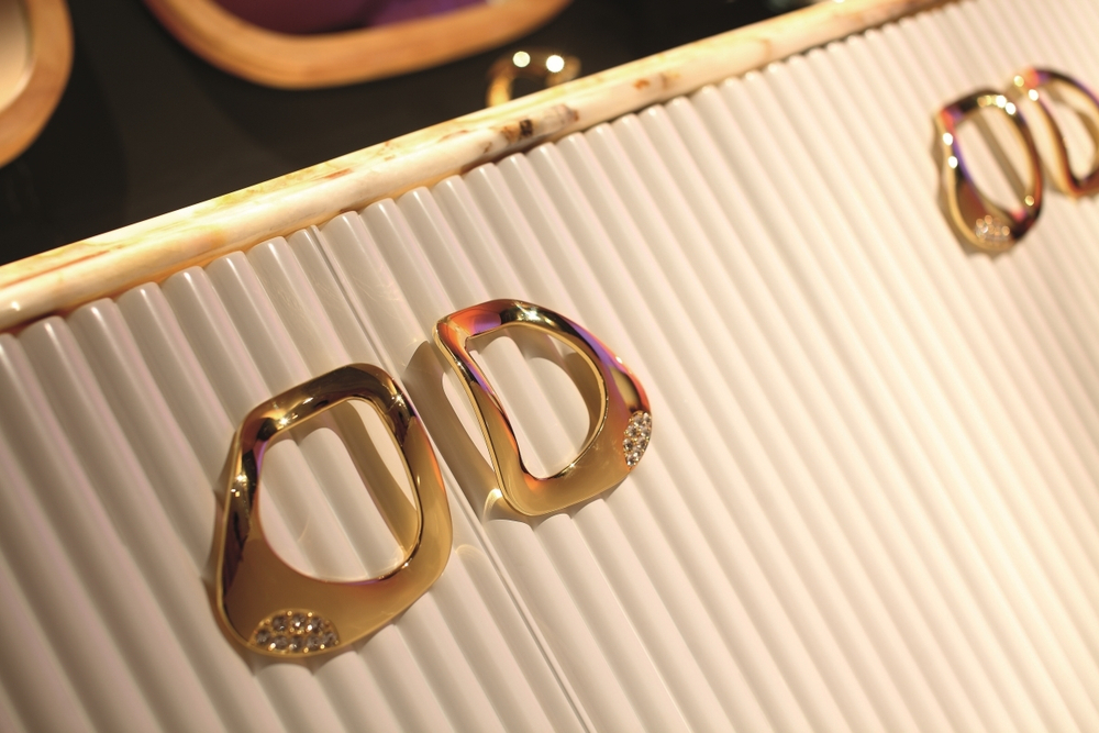 Тумба RIVOLI 180 арт.TS-RI918-C-W/G Белый/Цоколь с ножками золото