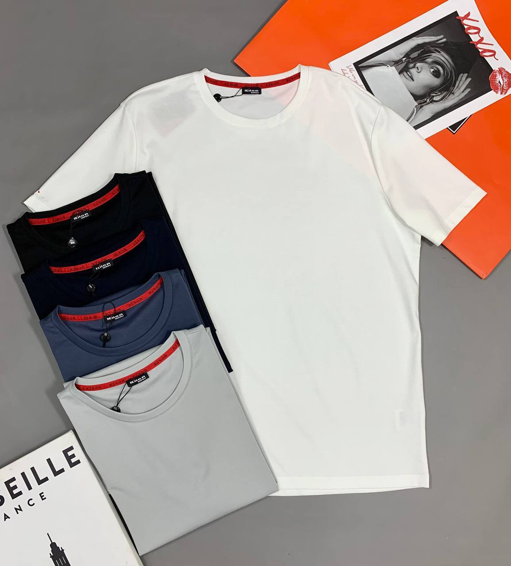 Футболка Kiton