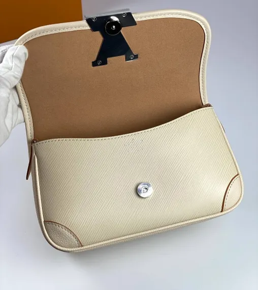Сумка Louis Vuitton Buci белый