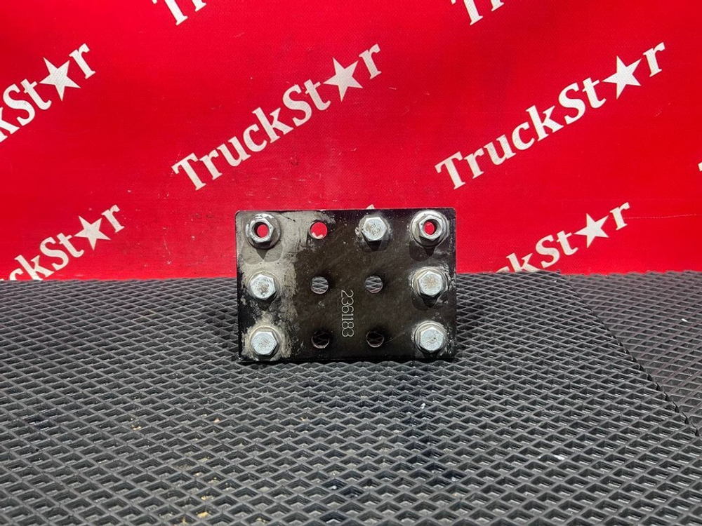 Кронштейн глушителя