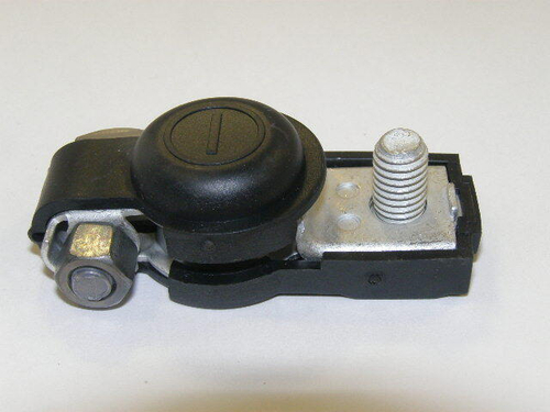 Клеммы аккумулятора /сталь/ Daewoo Nexia  -  (General Motors)