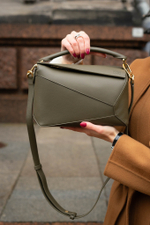 Loewe Puzzle Medium