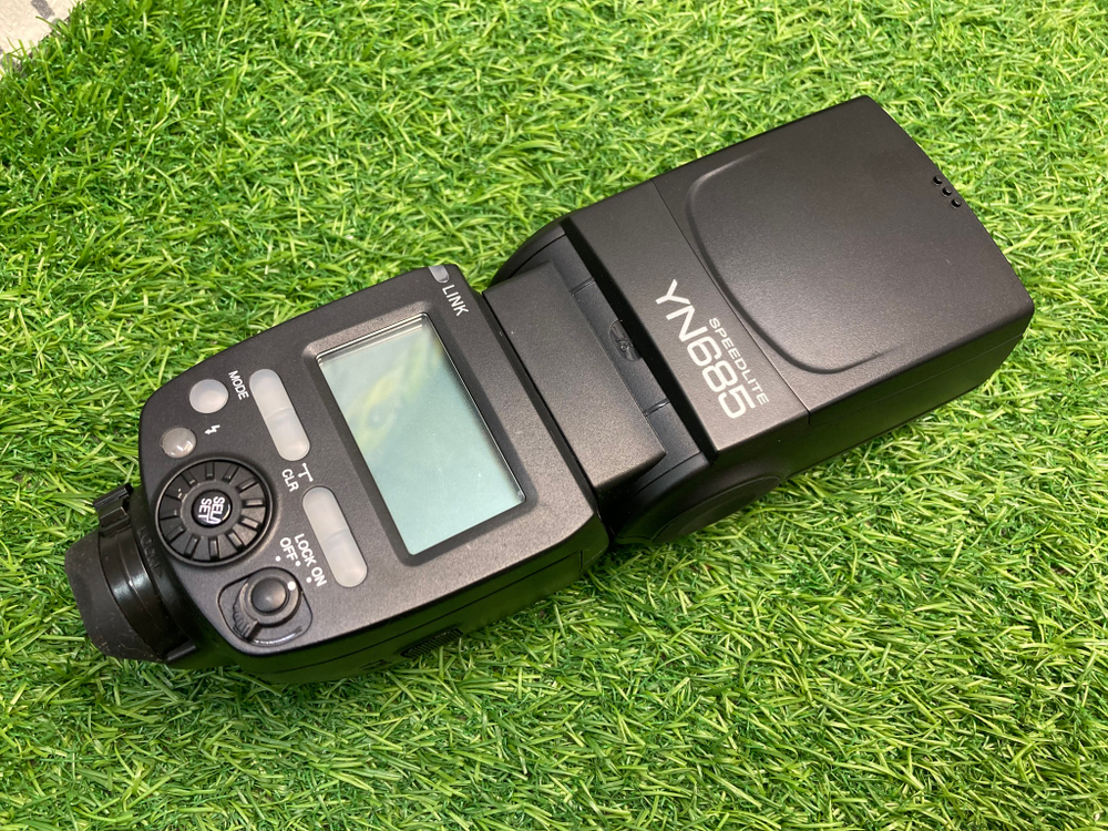 YongNuo Speedlite YN685