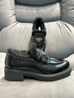Лоферы Prada