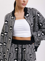 Бомбер с цветочным орнаментом