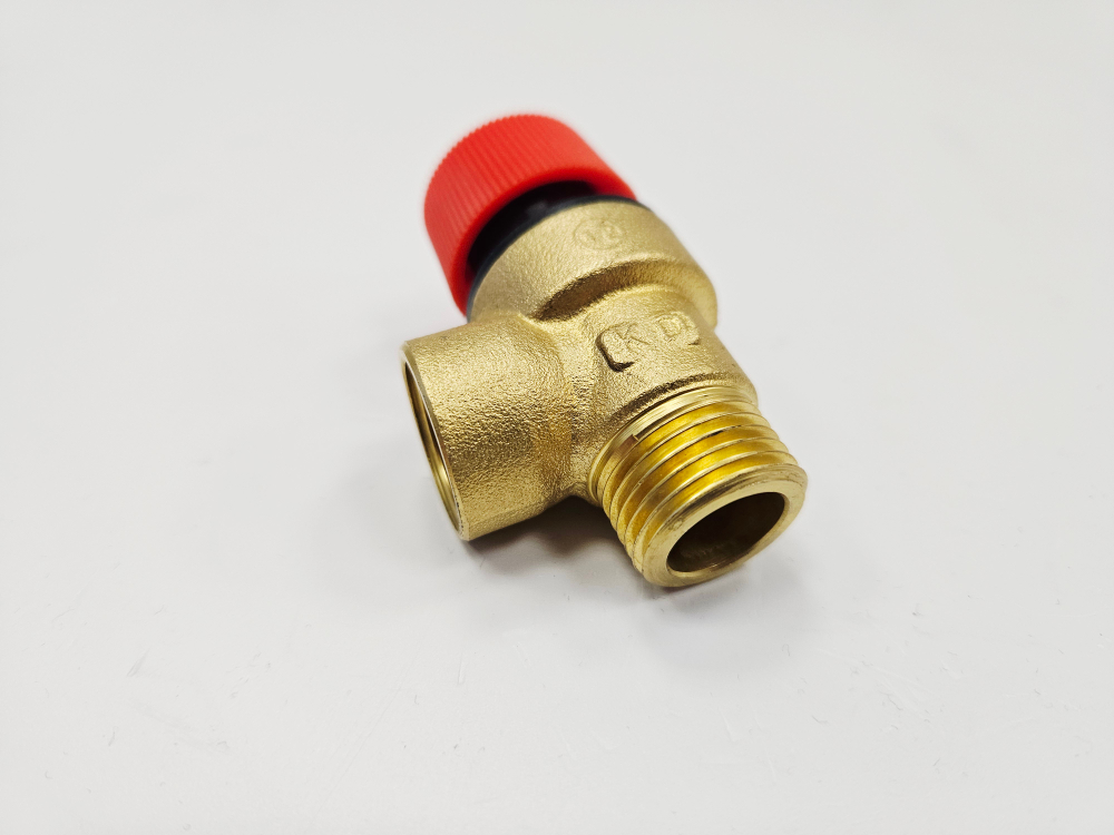 Предохранительный клапан G1/2", 1.5 бар, НР