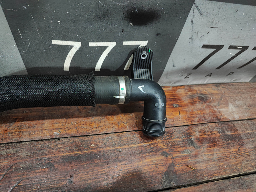 Патрубок системы охлаждения Haval F7 1 19-24 Б/У Оригинал 1303100XKQ00A