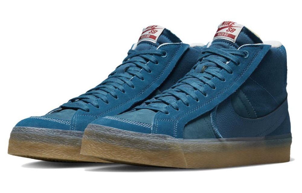 Кроссовки Nike Blazer