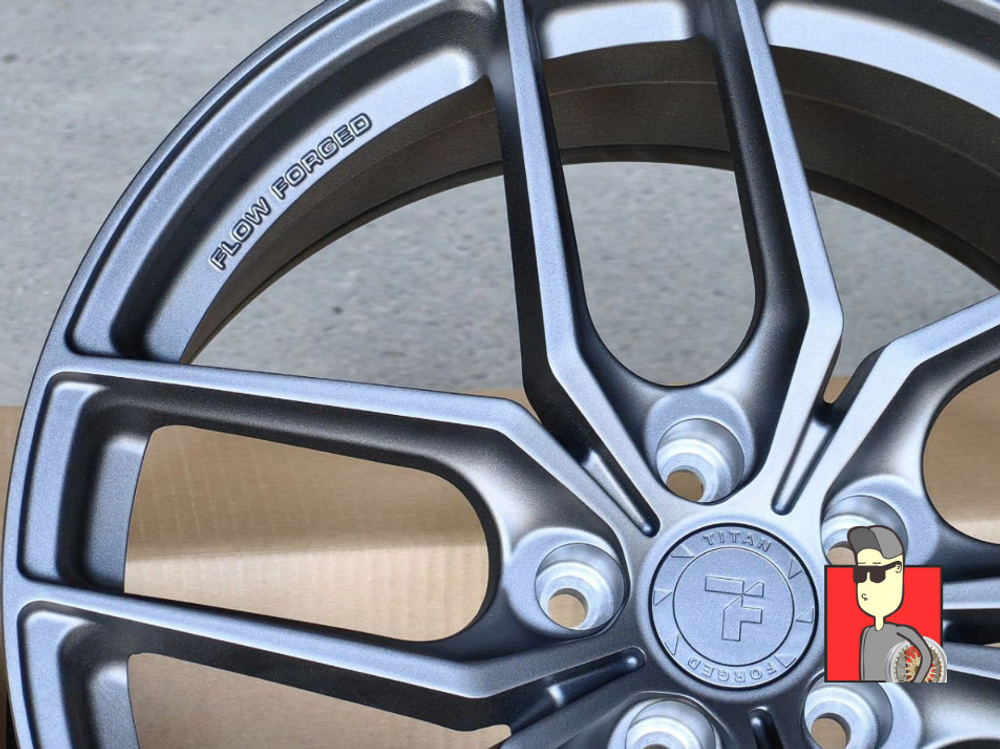 Комплект дисков Brixton Flow From Titan Forged TF51 18x8 et38 5x114.3