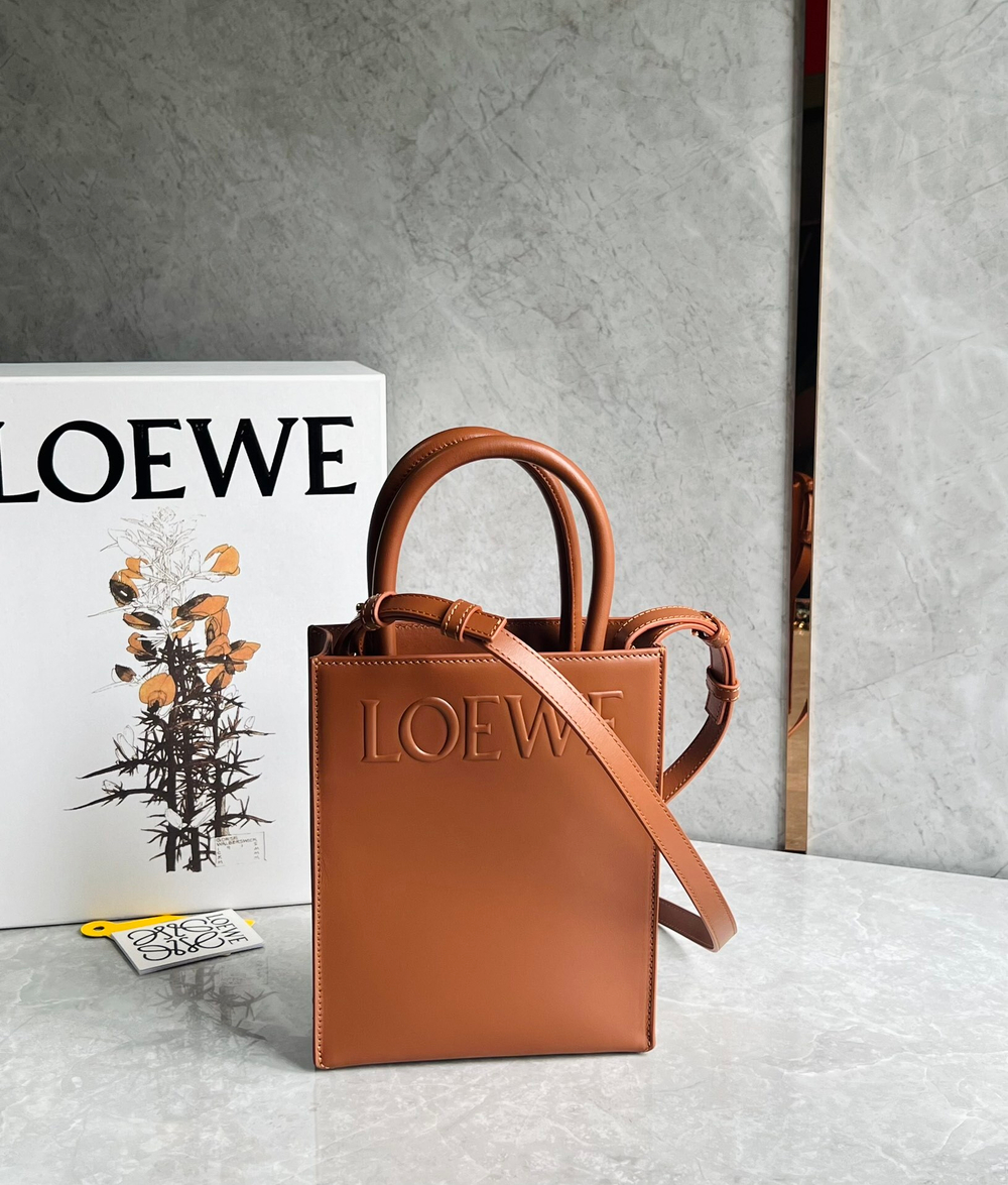 Loewe Standard A5 Tote