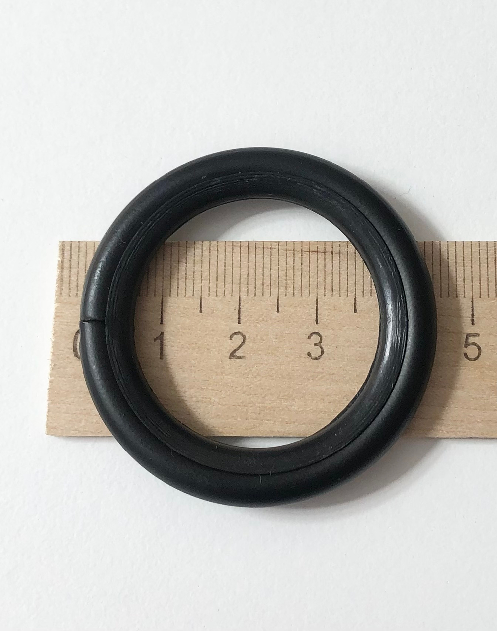 Карниз кованый "Готика Бакуло" однорядный d20 мм, цвет клен/черный