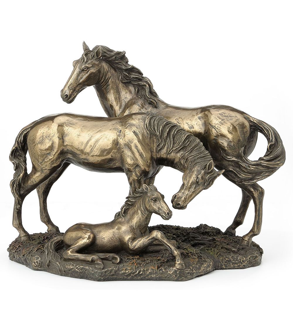 Veronese WS-1410 Статуэтка «Семейка лошадей»