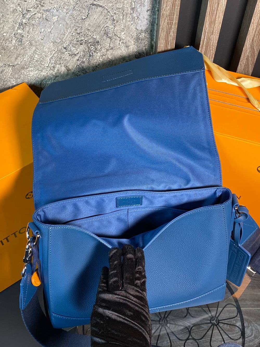 Сумка Louis Vuitton