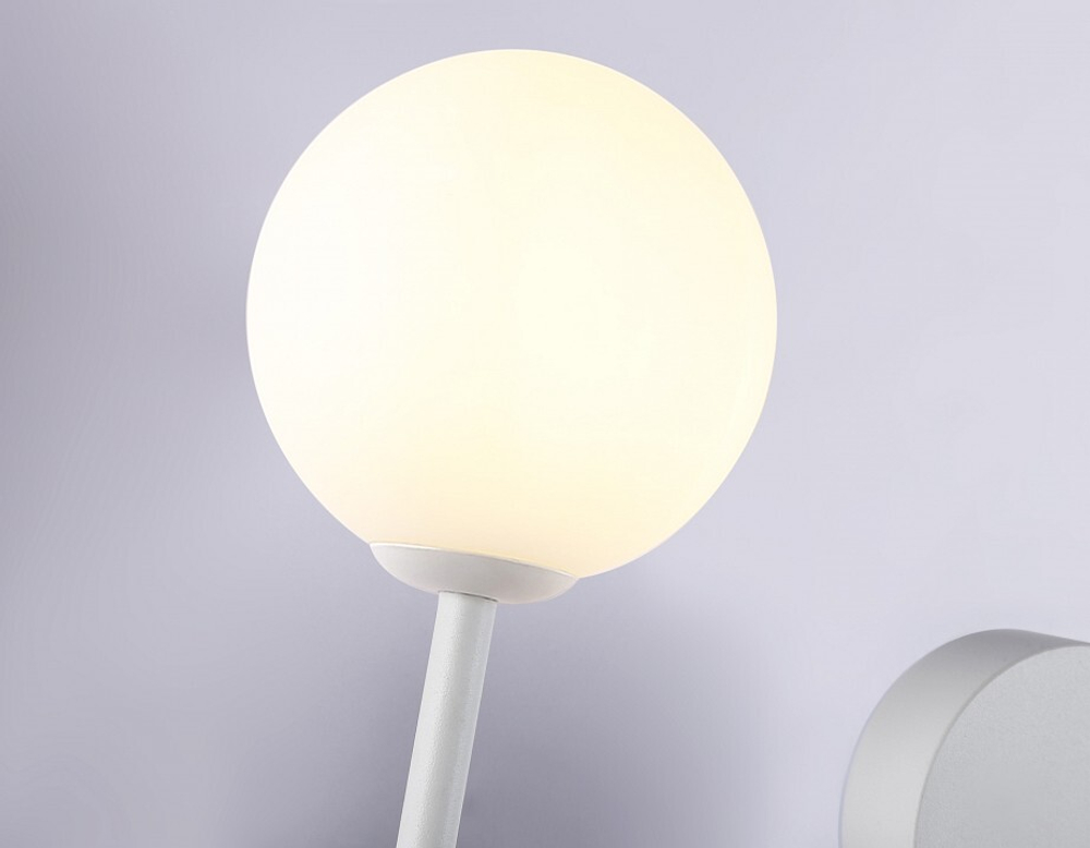 Бра с подсветкой Ambrella Light FL FL66388