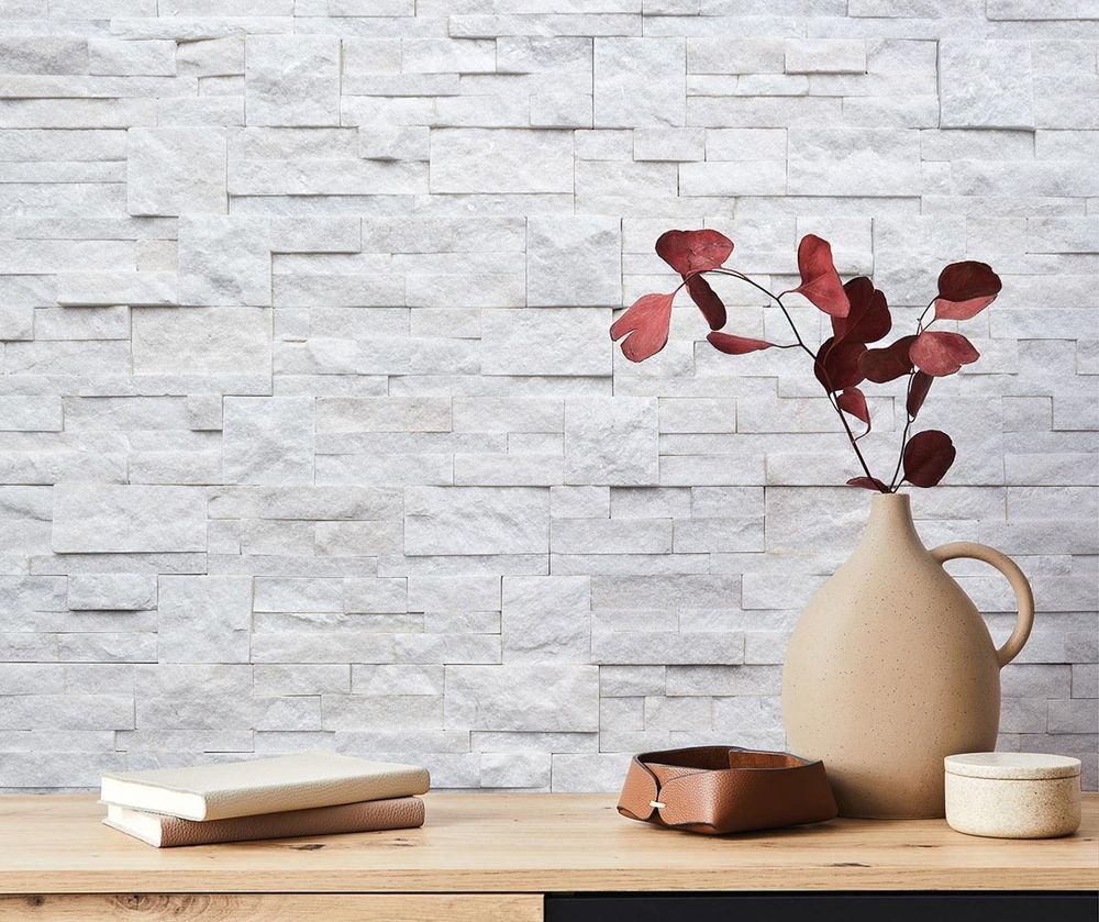 Натуральный камень Кварцит белый Pharaon 180x350x10-20 Модерн