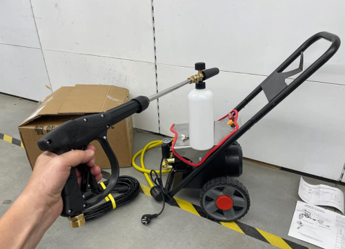 ЭКО Мойка (М360 - МИНИ Серебро) высокого давления, без масляная, с пенным пистолетом в комплекте (80-120 бар, 2200 Вт) (Гарантия 14 дней)