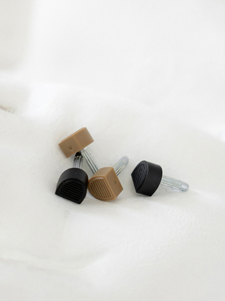 Набойки на шпильку