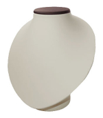 Бюст объемный/круглое основание