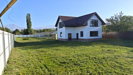 Дом 158 м² на участке 22 сот.