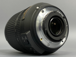 Nikon 18-140mm 3.5-5.6G ED AF-S VR DX