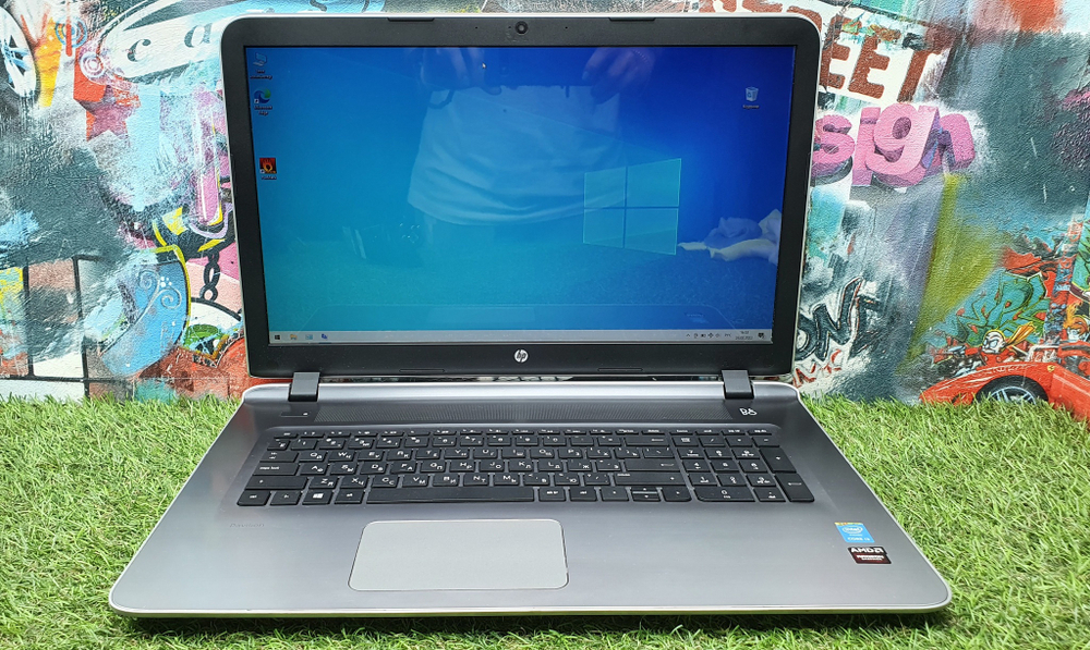 Игровой 17" HP i3-5/6 Gb/R7 M360 2 ГБ