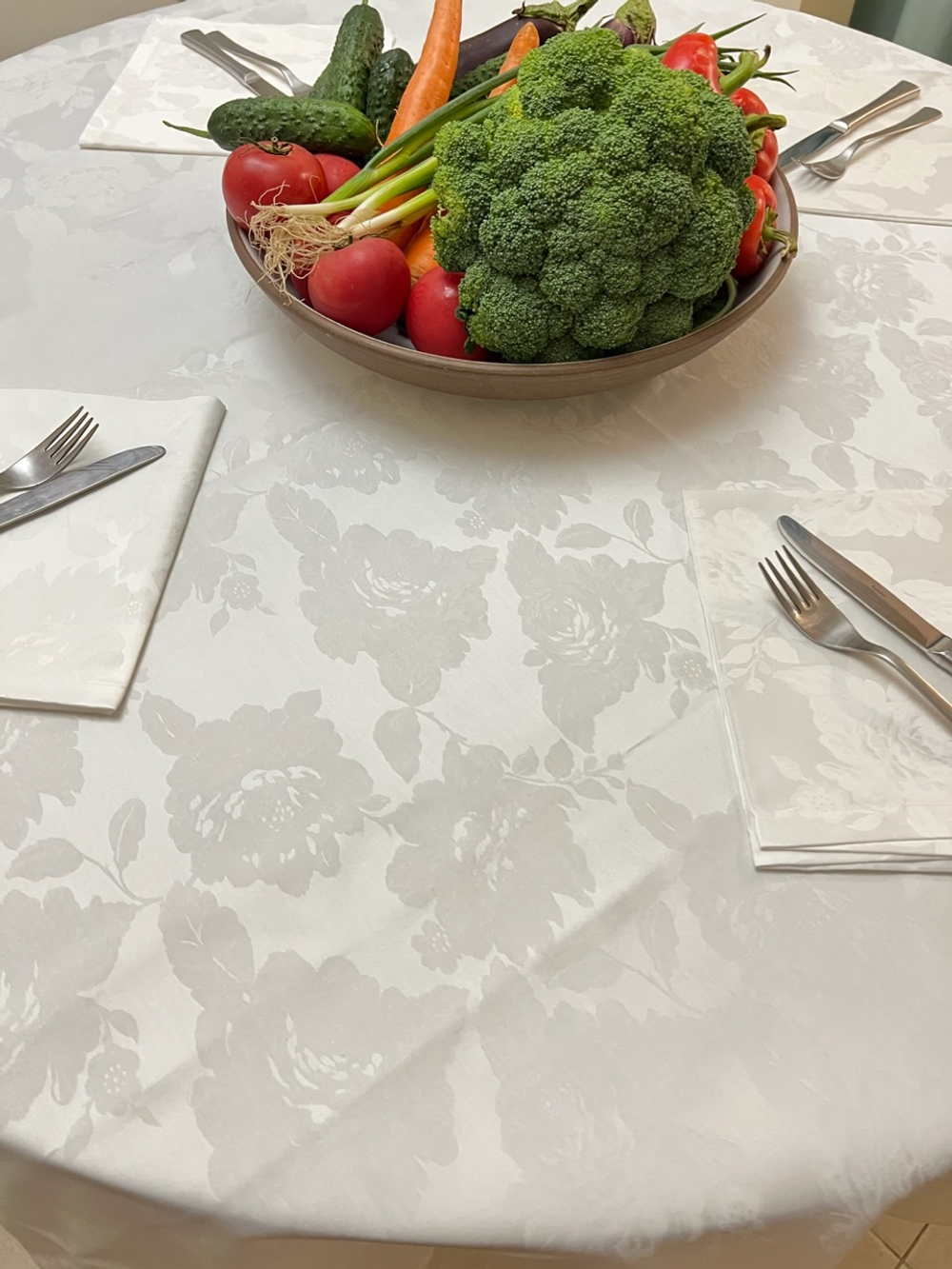 Скатерть 220 и 12 салфеток Palombella Brenda белые