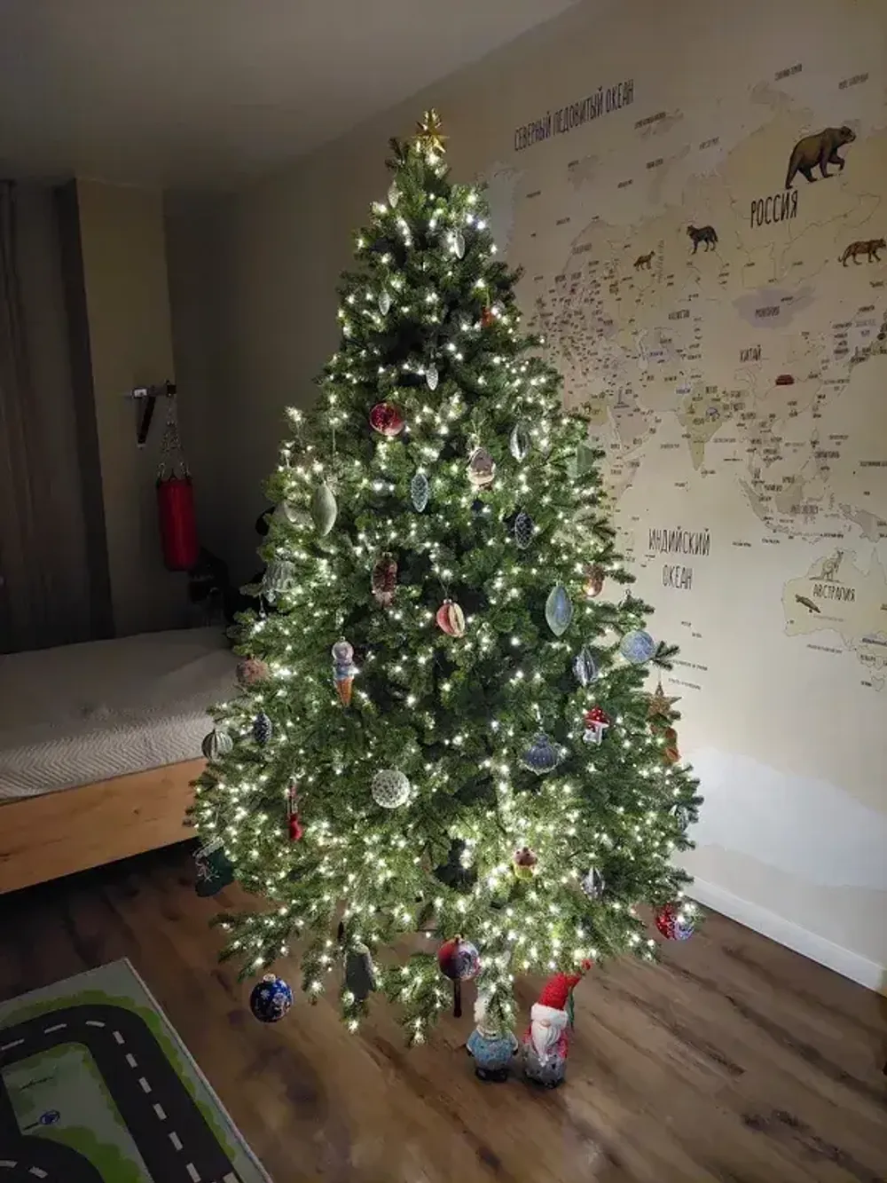 Искусственная ель «Леано» (Литая хвоя) от 1.8 до 2.4 м