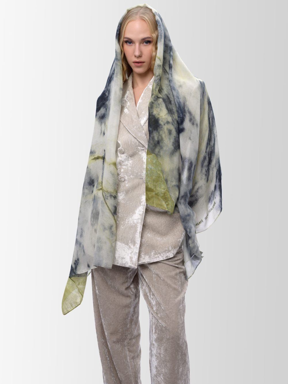 Шарф «Брусит Малого Хингана»