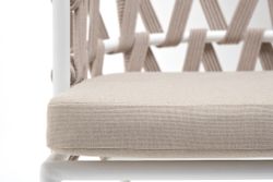 "Диего" стул плетеный из роупа, каркас из стали белый муар, роуп бежевый круглый, ткань бежевая 15052