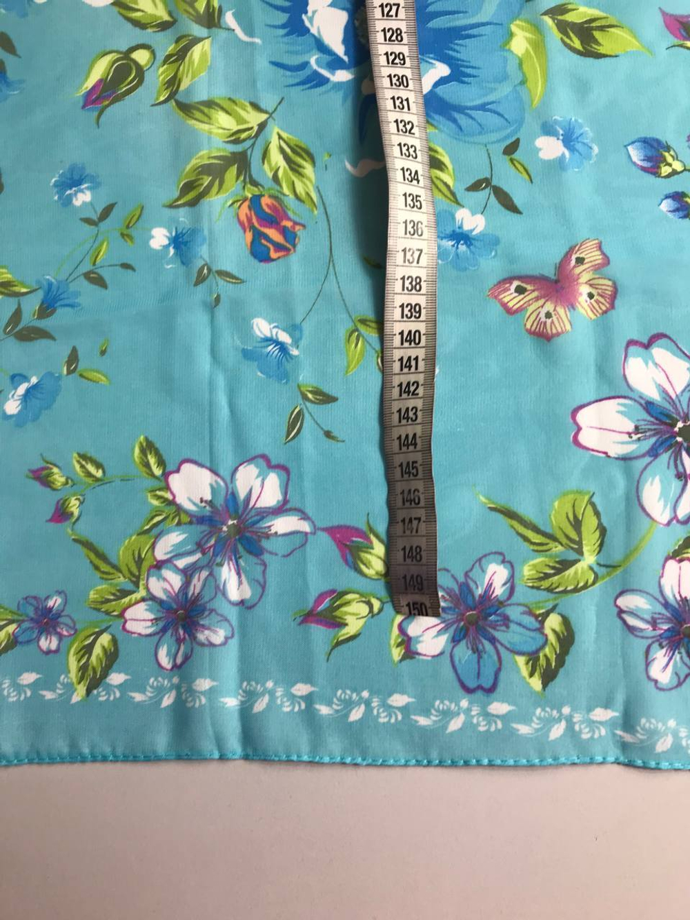 Палантин Rossini для летнего романтичного образа, новый