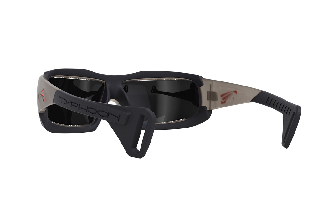 Спортивные очки LiP Typhoon / Trans. Grey - Black / Zeiss / PA Polarized / Methane Smoke Lens