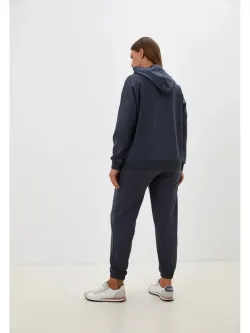 Костюм спортивный